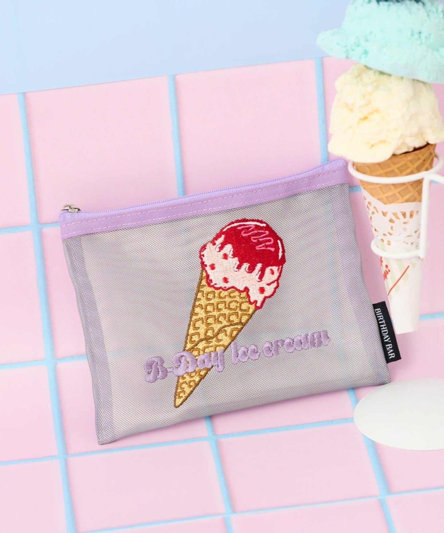 B-DAY 冰淇淋刺繡網眼收納包