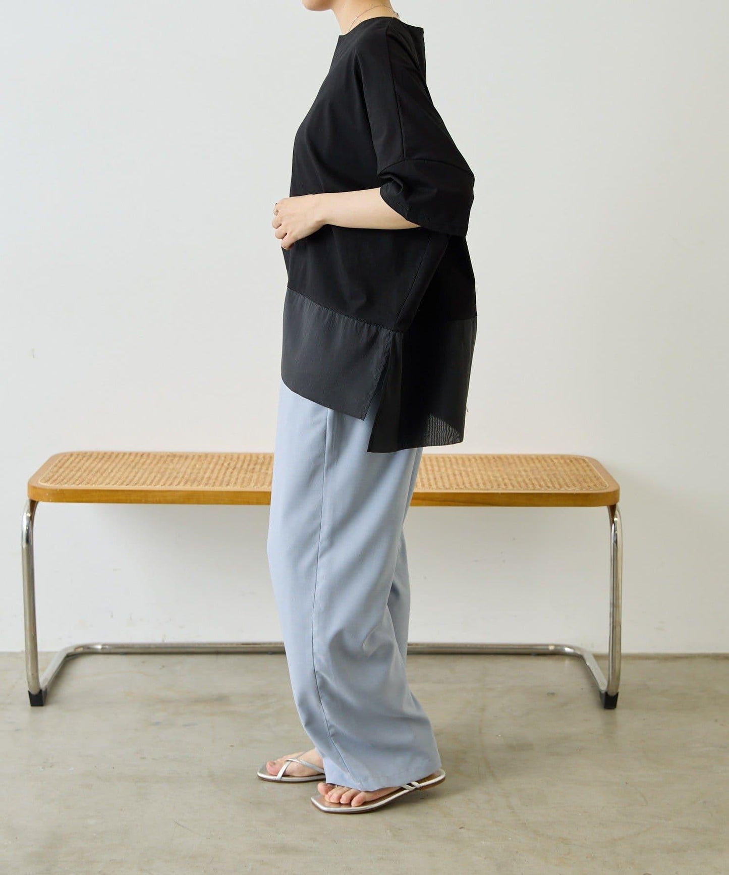 輕透遮體型休閒 下襬透紗 T恤 26 SUM1 STYLE(スミスタイル)