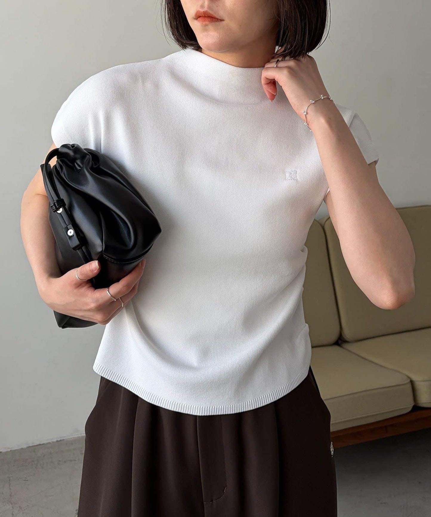 接觸涼感 半高領 法式袖 針織上衣