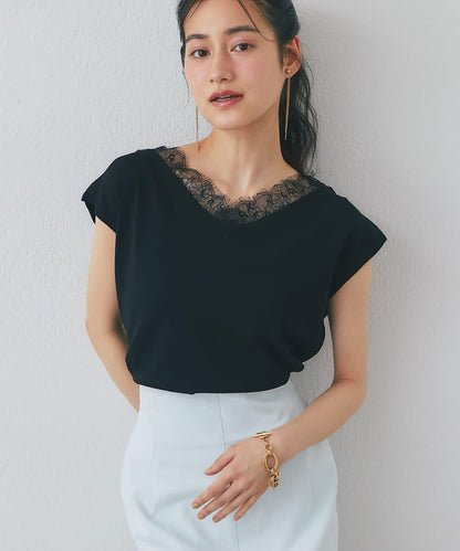 涼感防曬 蕾絲拼接V領 針織上衣