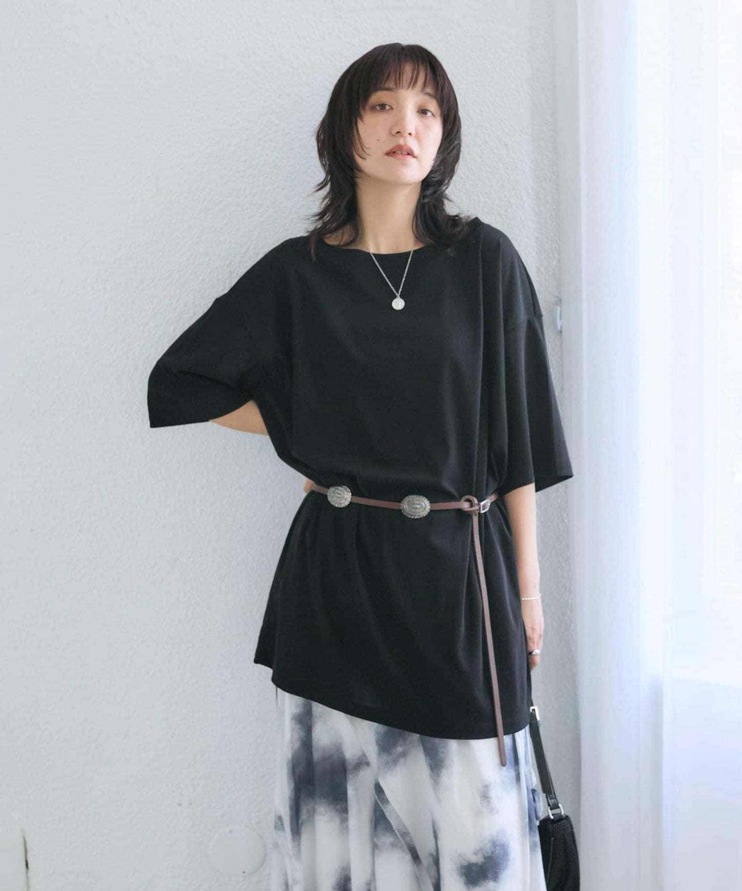 A・MONN 吸水速幹接觸涼感 開口領 長款Tee / 6月下旬發貨預計