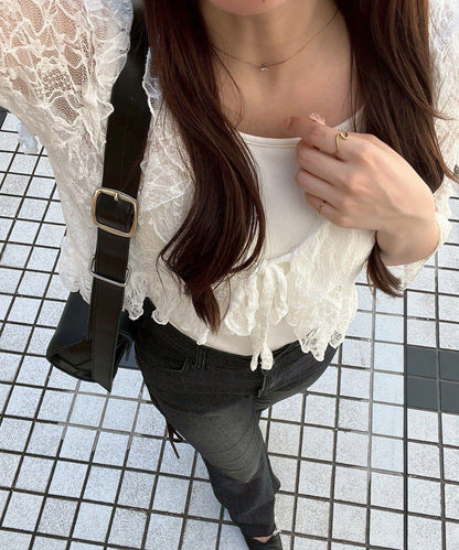 荷葉邊蕾絲短款小開衫