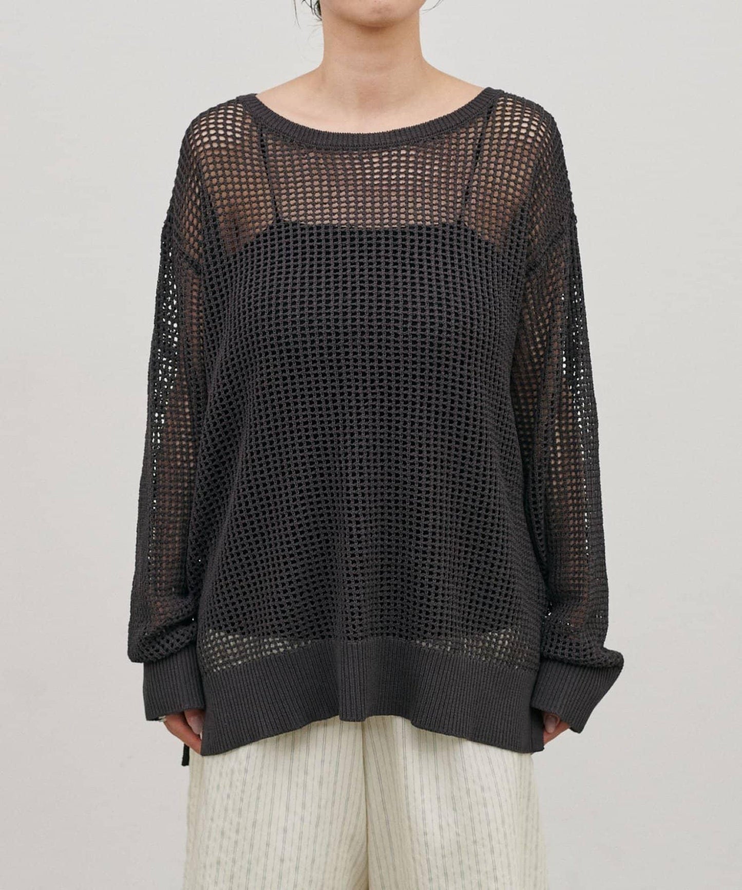 透紗網面針織套頭上衣