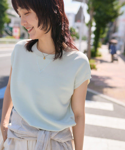 涼感美型版型 法式圓領設計 涼感觸感防曬功能 針織上衣