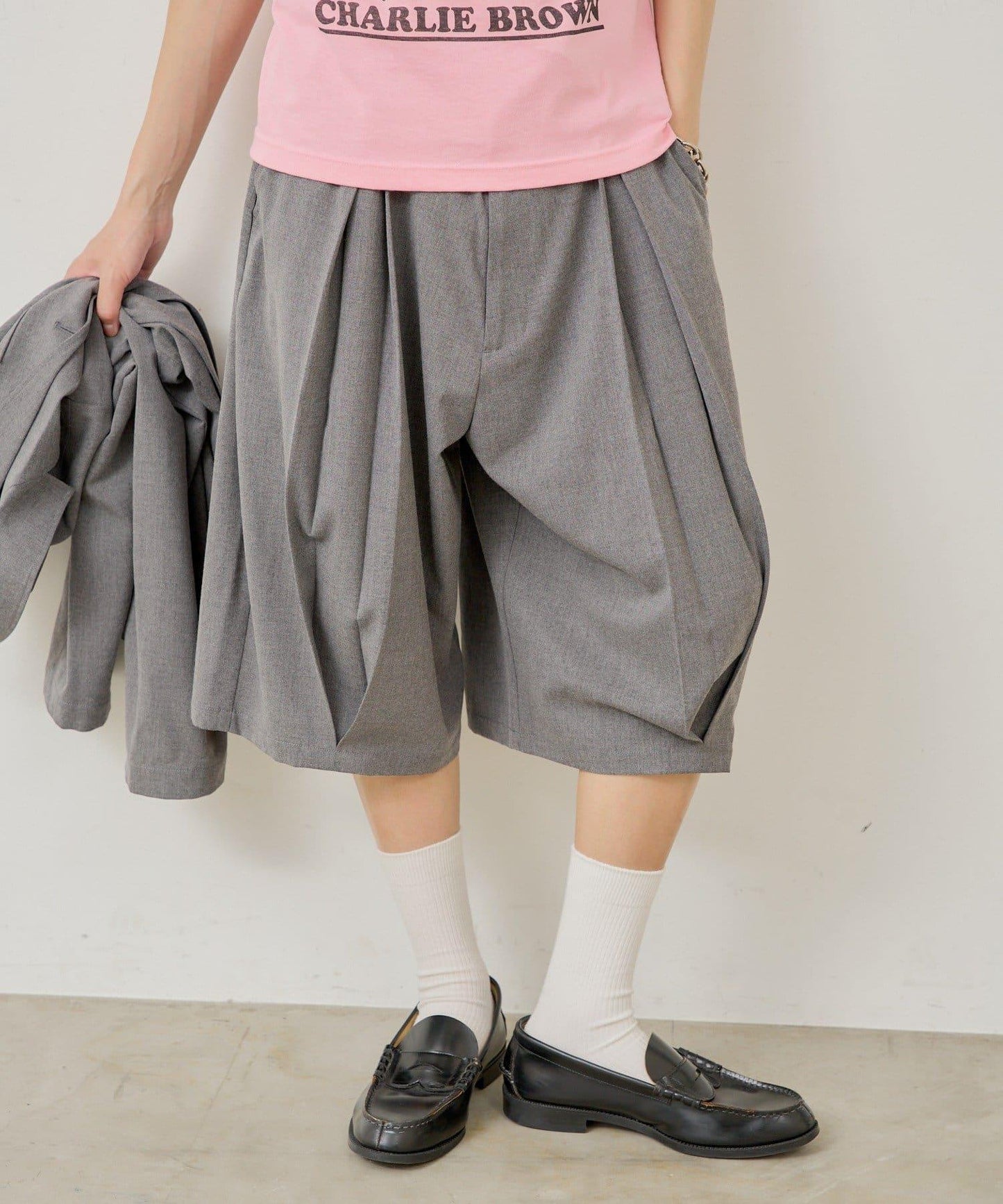 Kastane WHIMSIC 盒褶短褲