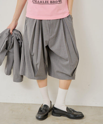 Kastane WHIMSIC 盒褶短褲