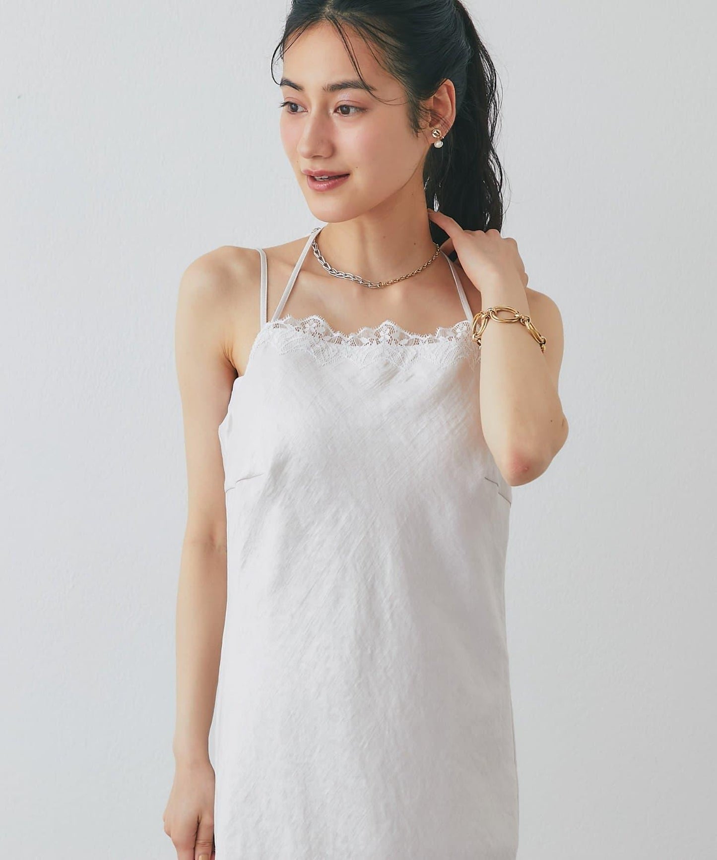 【La boutique BonBon】緞面蕾絲吊帶連衣裙