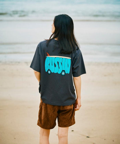 GREENROOM GALLERY × FREAK'S STORE 聯名 Kevin Butler 短袖T恤