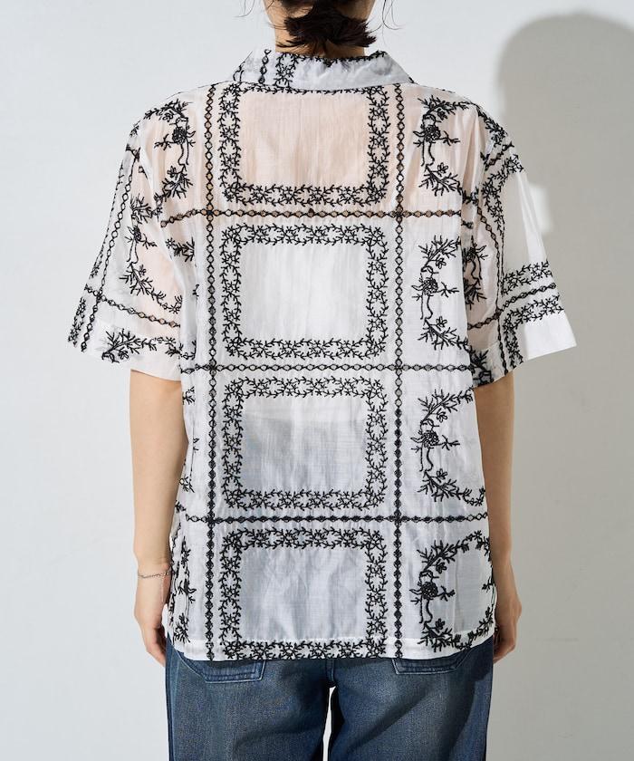 拼接刺繡短袖釦襯衫