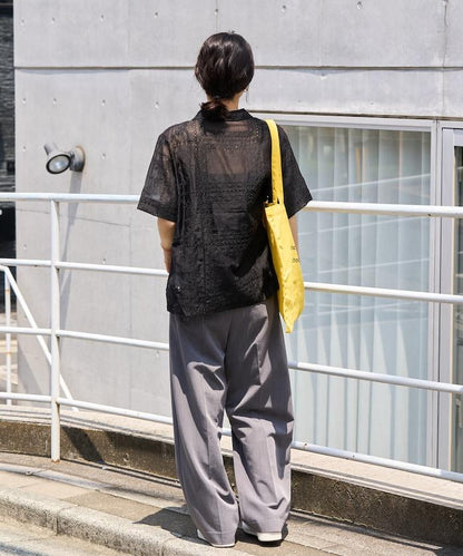 拼接刺繡短袖釦襯衫