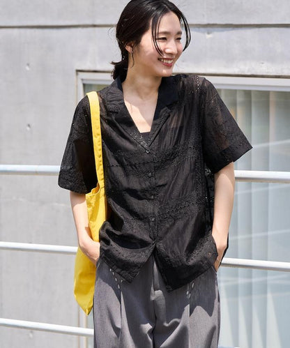 拼接刺繡短袖釦襯衫