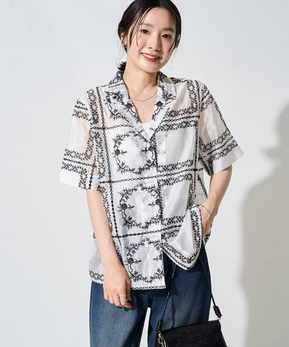 拼接刺繡短袖釦襯衫