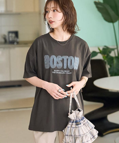 旋轉 BOSTON 字母刺繡 短袖T恤