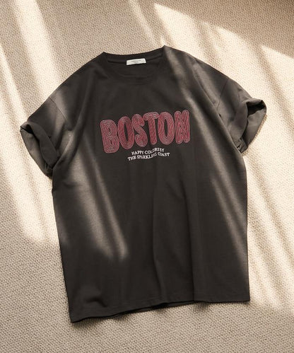 旋轉 BOSTON 字母刺繡 短袖T恤