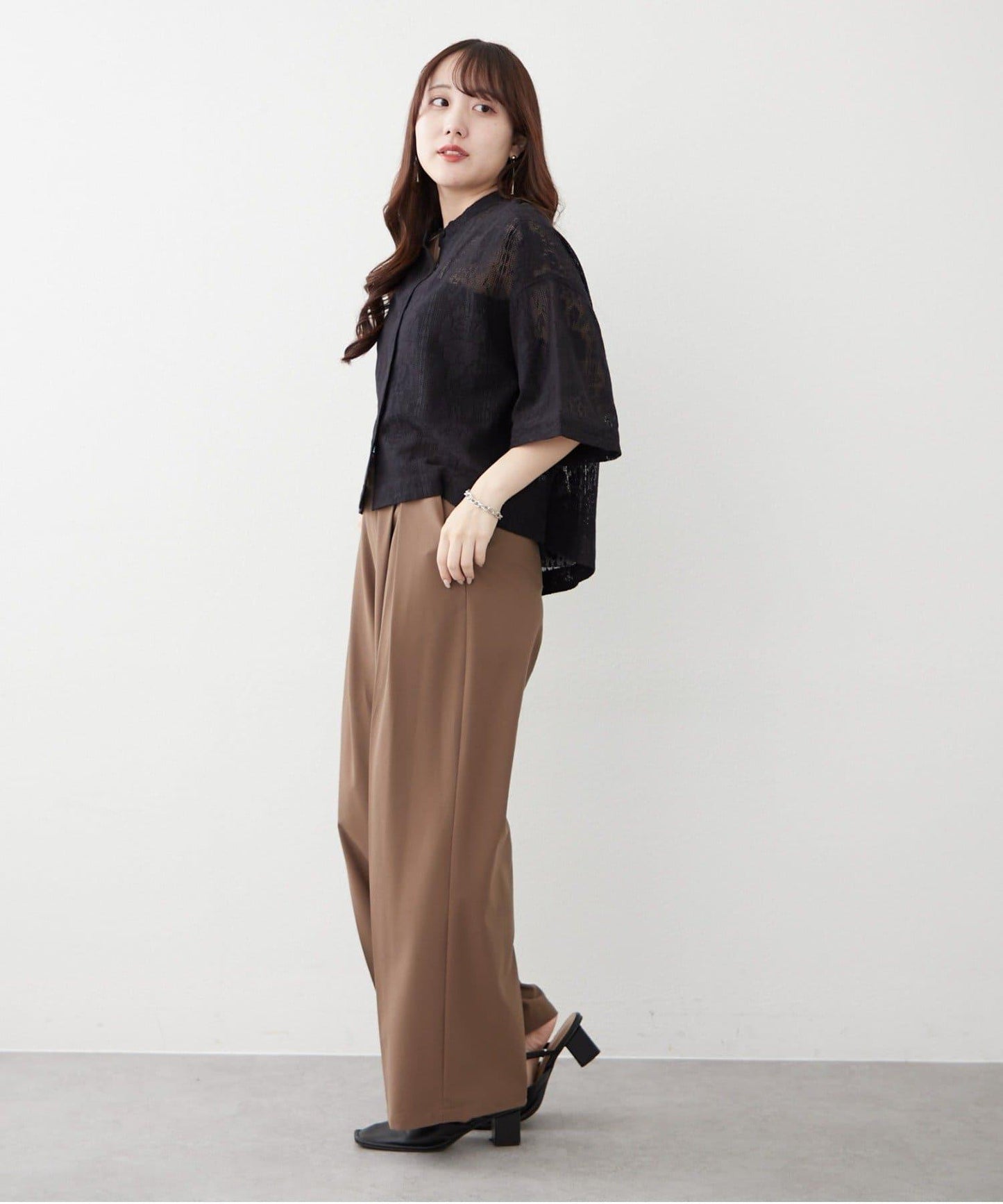 NAO 花卉蕾絲女襯衫