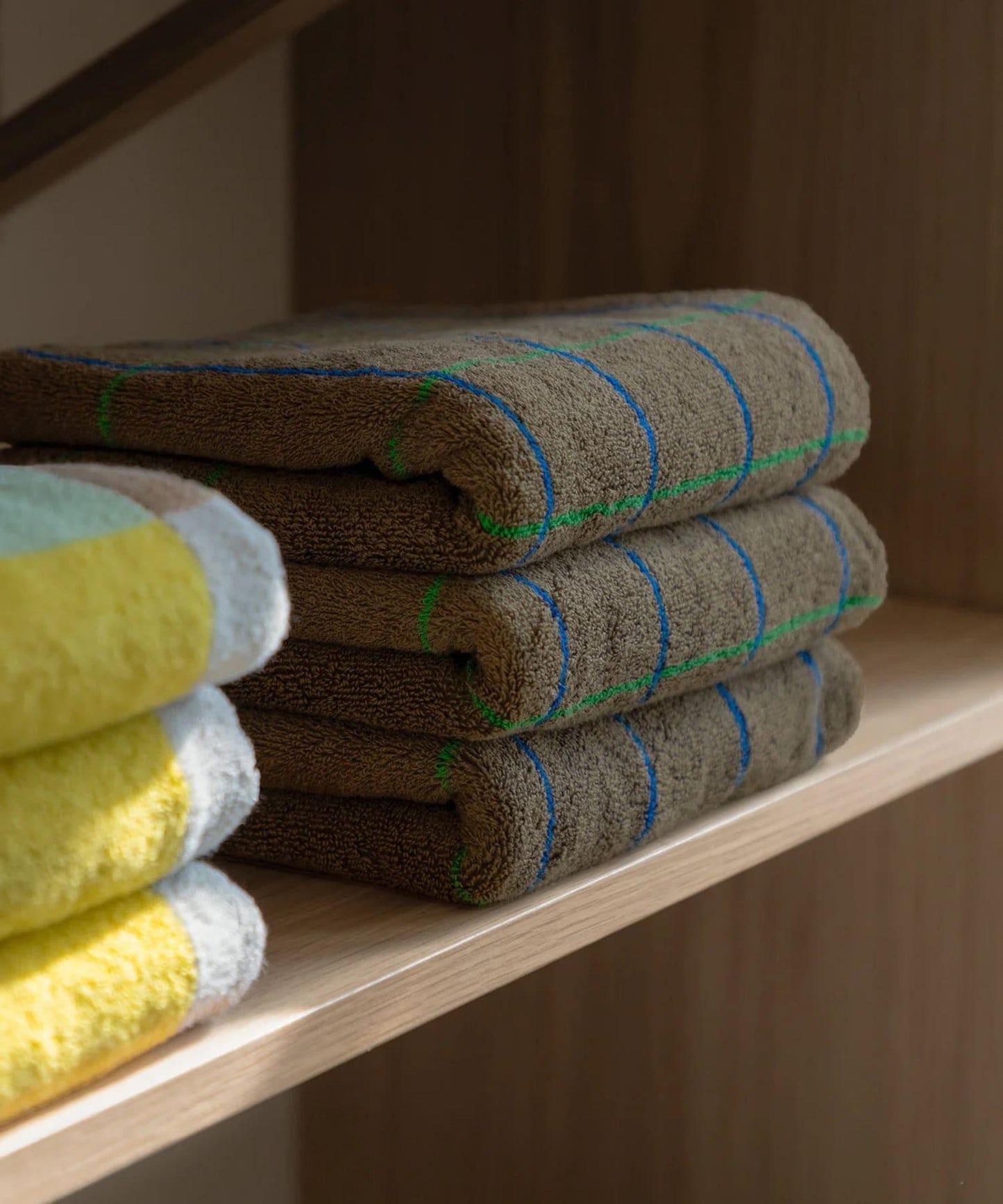 WARMGREYTAIL TILE FACETOWEL 面巾