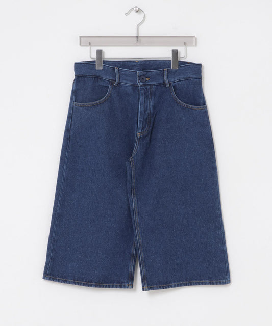 BASERANGE GRASS SHORTS 休閒短褲