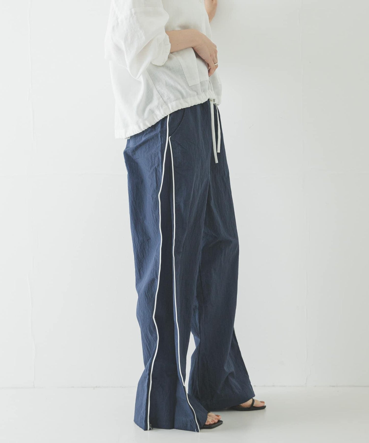 NEW BALANCE 運動風褲子