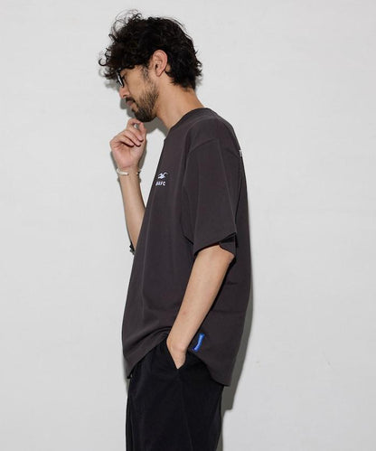 Brighton & Hove Albion FC SEAGULLS PLAYER LINE TEE T恤
