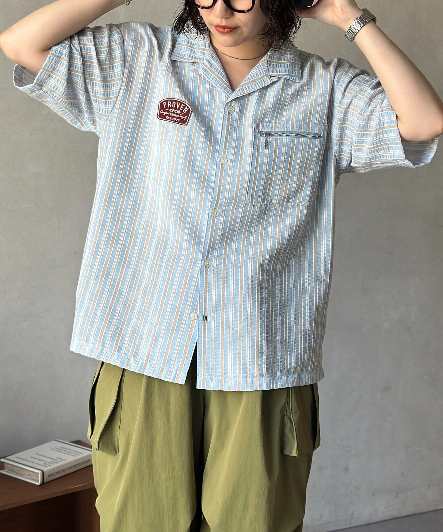 貼布多比設計短袖開襟襯衫