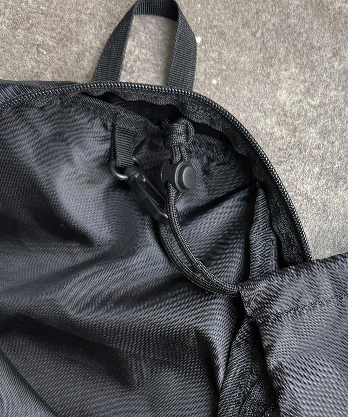 OUTDOOR PRODUCTS 可收納雙肩包
