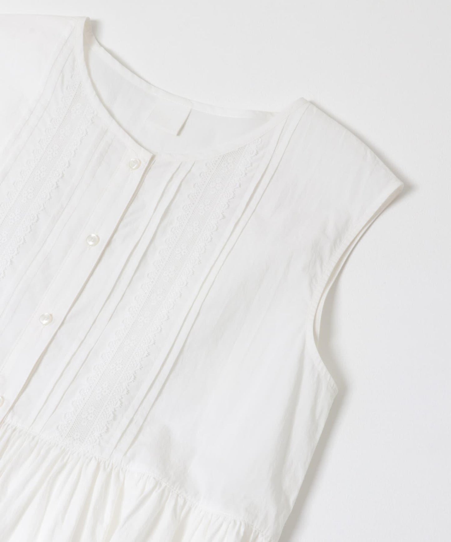 Picchi nia PRESSED WHITE
