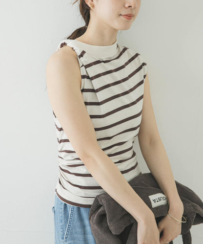 ESTHE STRIPE TWIST ASYMMETRIC T-SHIRTS