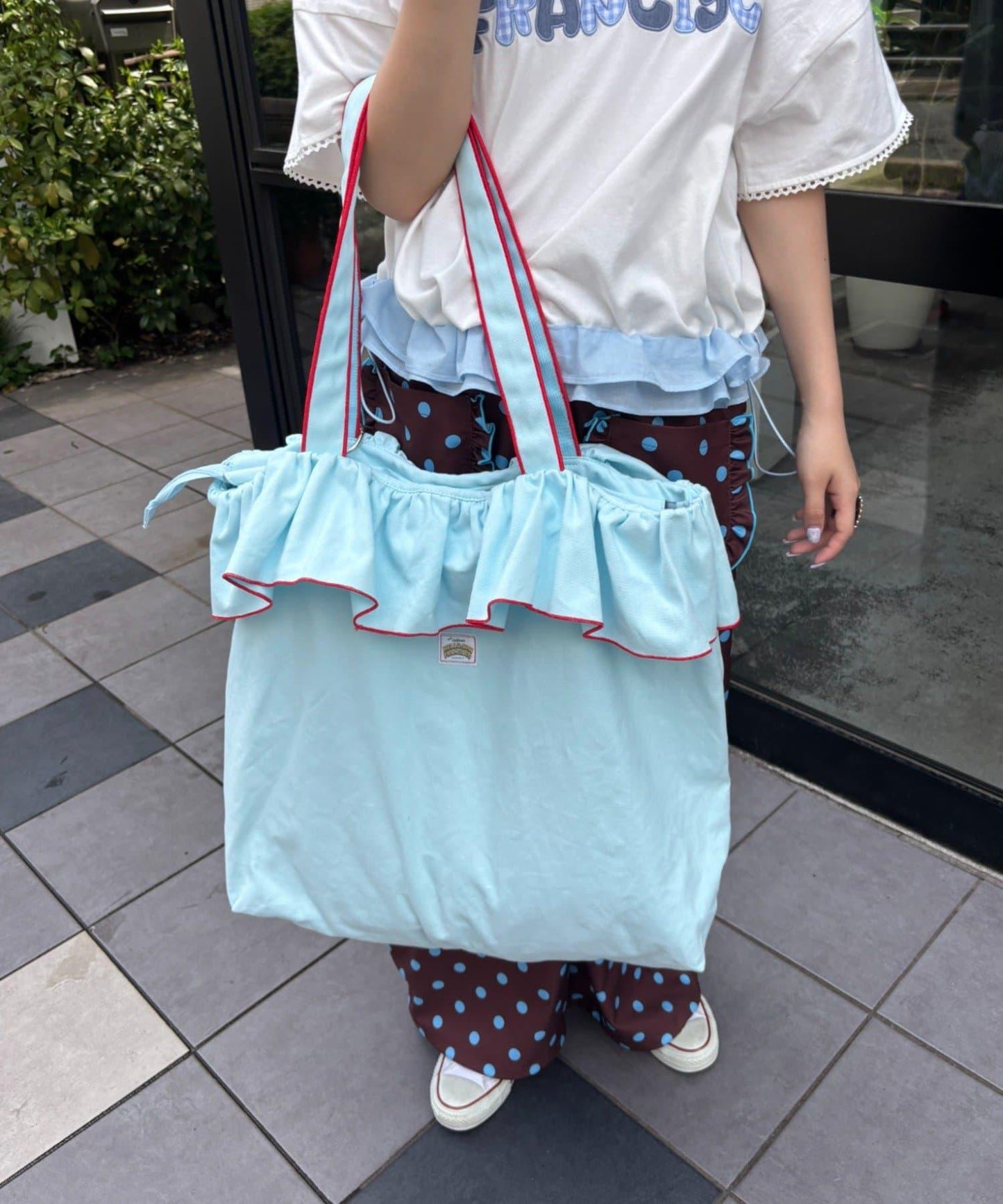 HELLO.SANFRANCISCO 荷葉邊刺繡 大號托特包