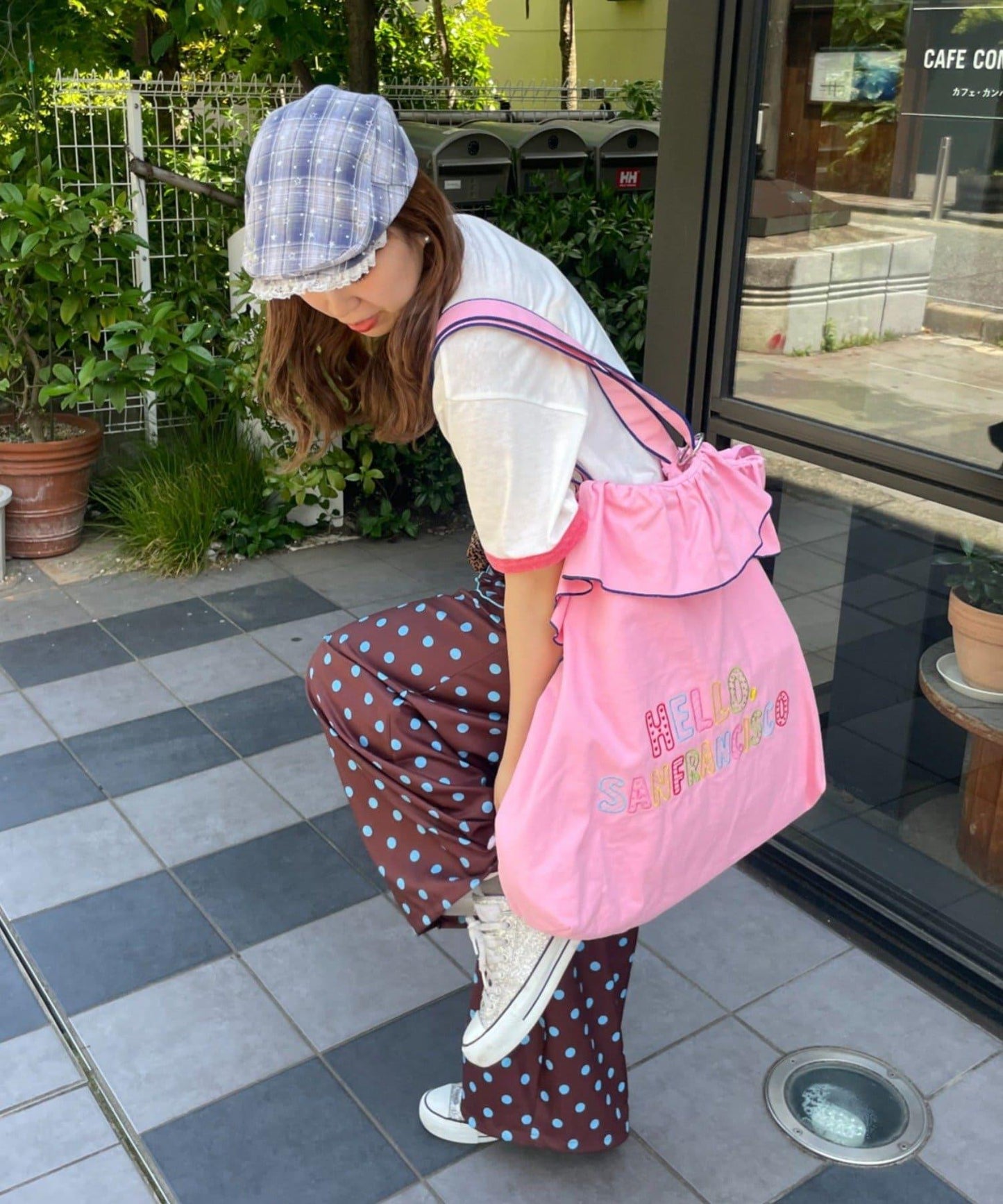HELLO.SANFRANCISCO 荷葉邊刺繡 大號托特包