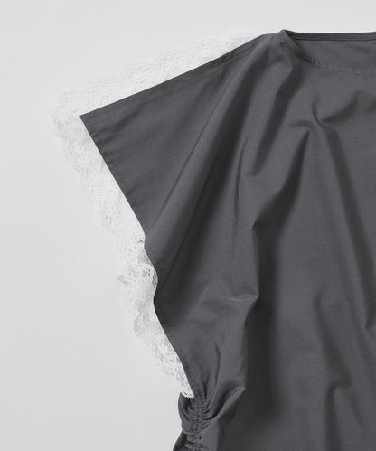 手帕袖抽褶襯衫