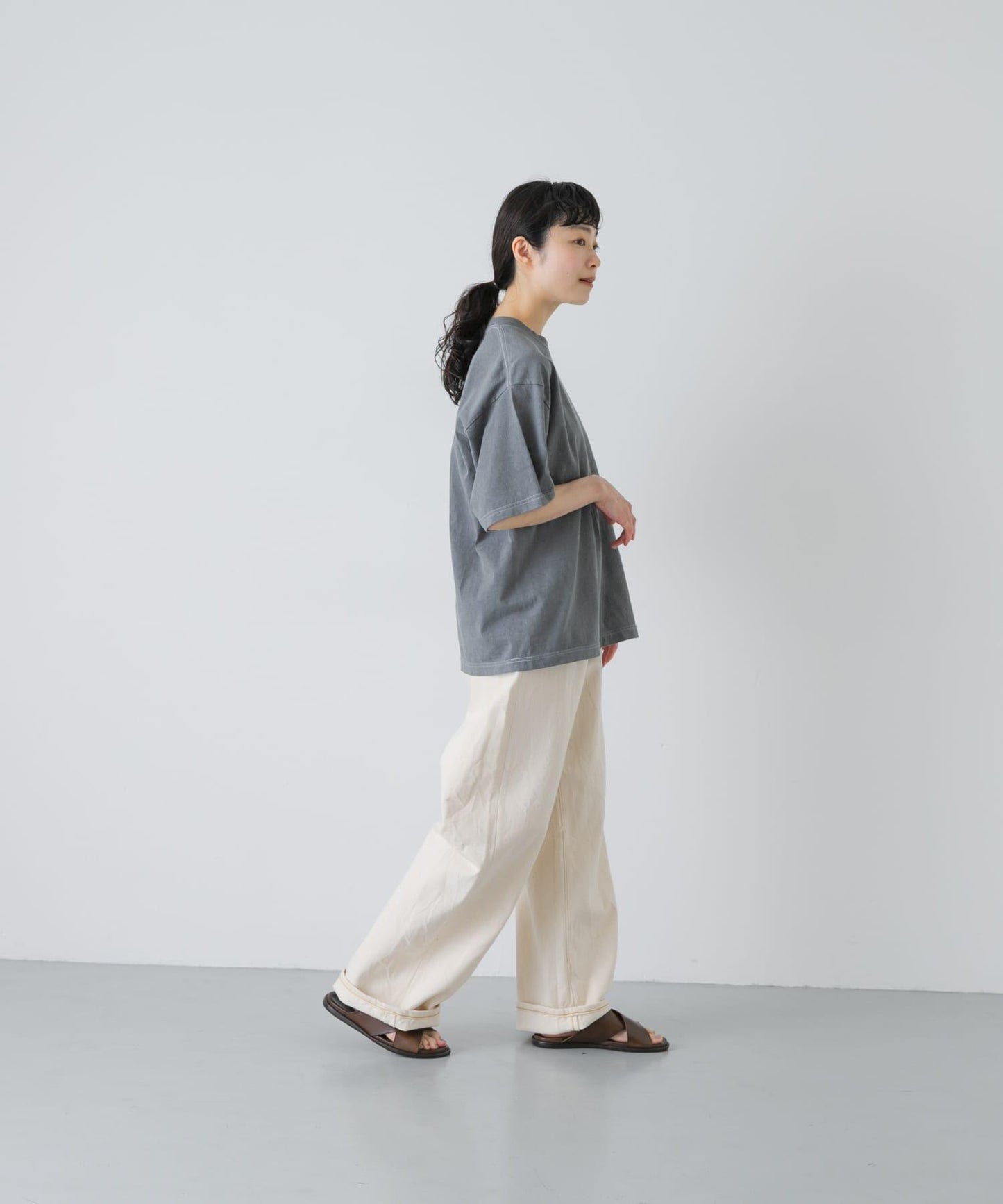 HARi WIDE STRAIGHT 褲子