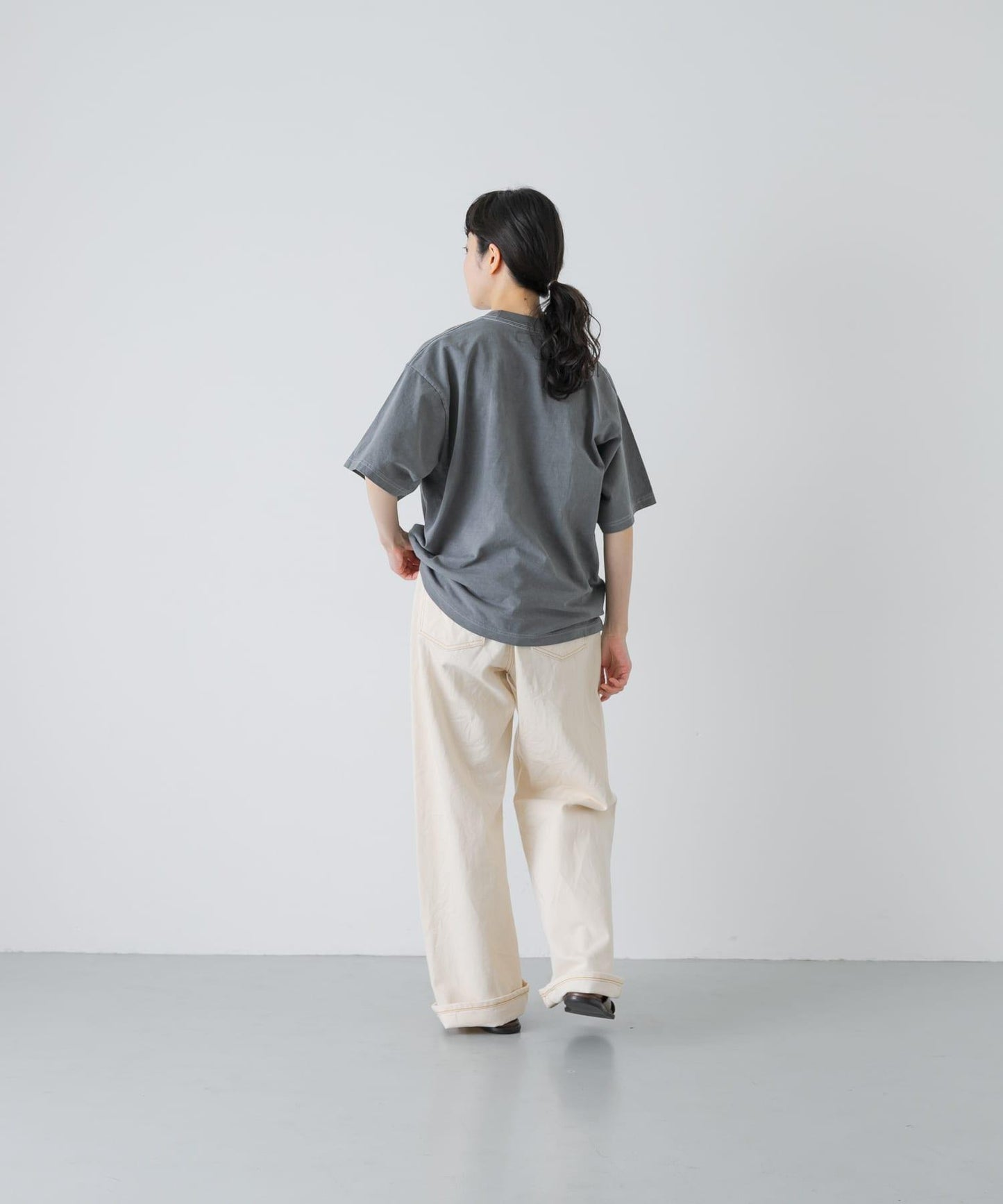 HARi WIDE STRAIGHT 褲子