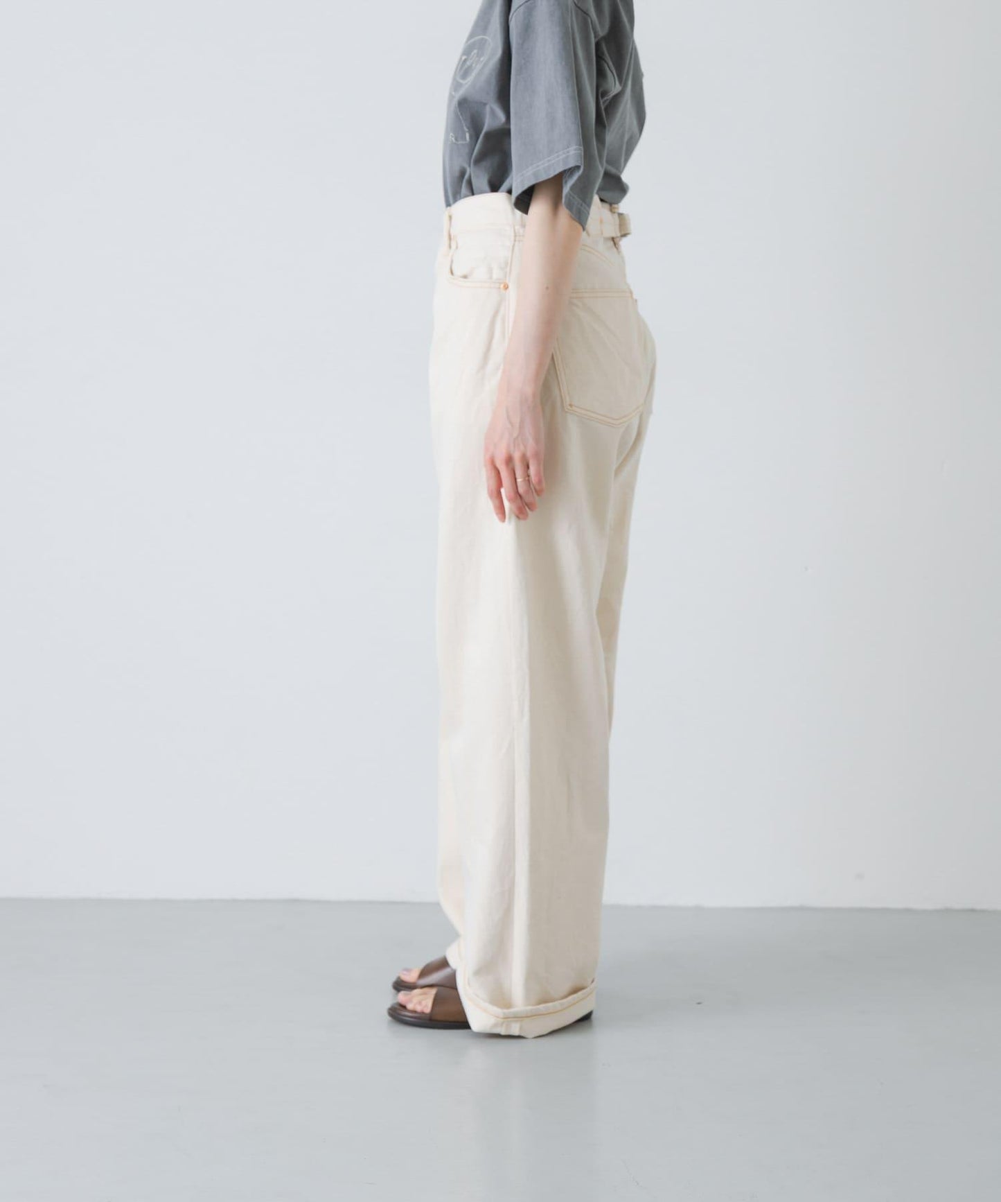 HARi WIDE STRAIGHT 褲子