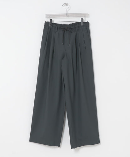 MARKAWARE TRIPLE PLEATED EASY TR