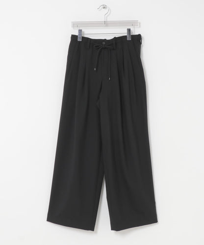 MARKAWARE TRIPLE PLEATED EASY TR