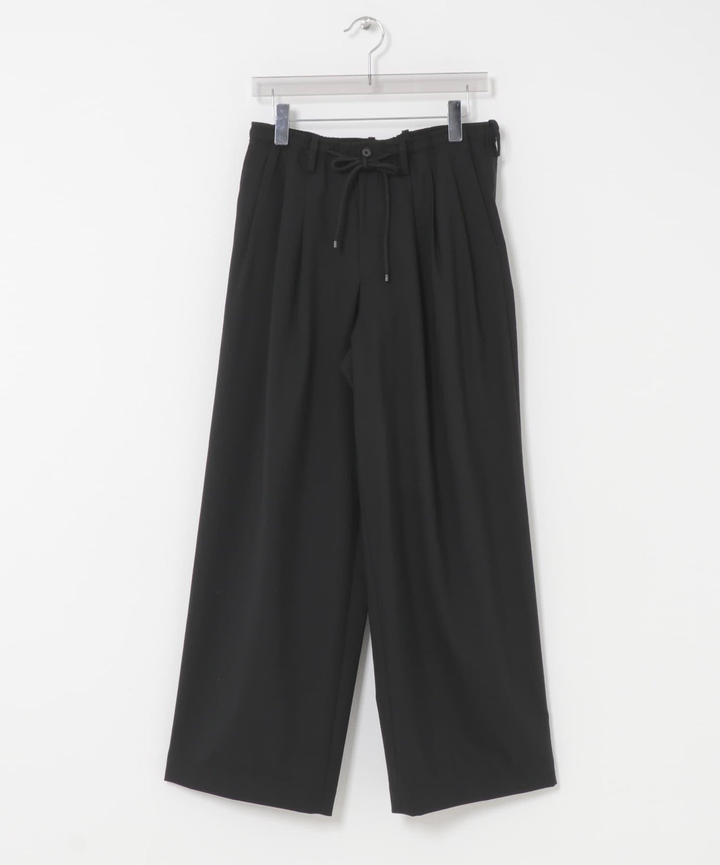 MARKAWARE TRIPLE PLEATED EASY TR