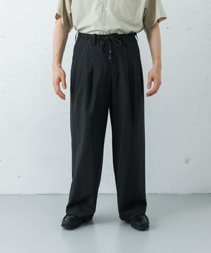 MARKAWARE TRIPLE PLEATED EASY TR