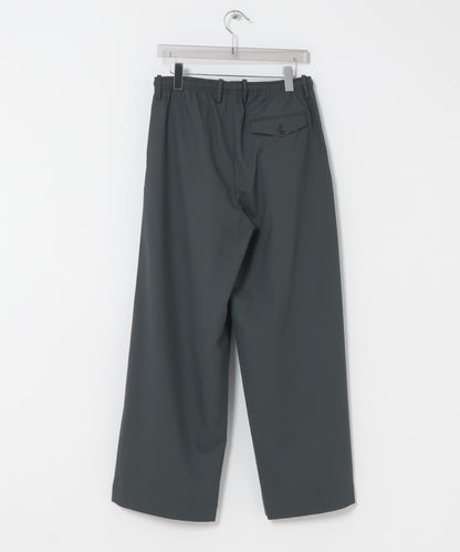 MARKAWARE TRIPLE PLEATED EASY TR