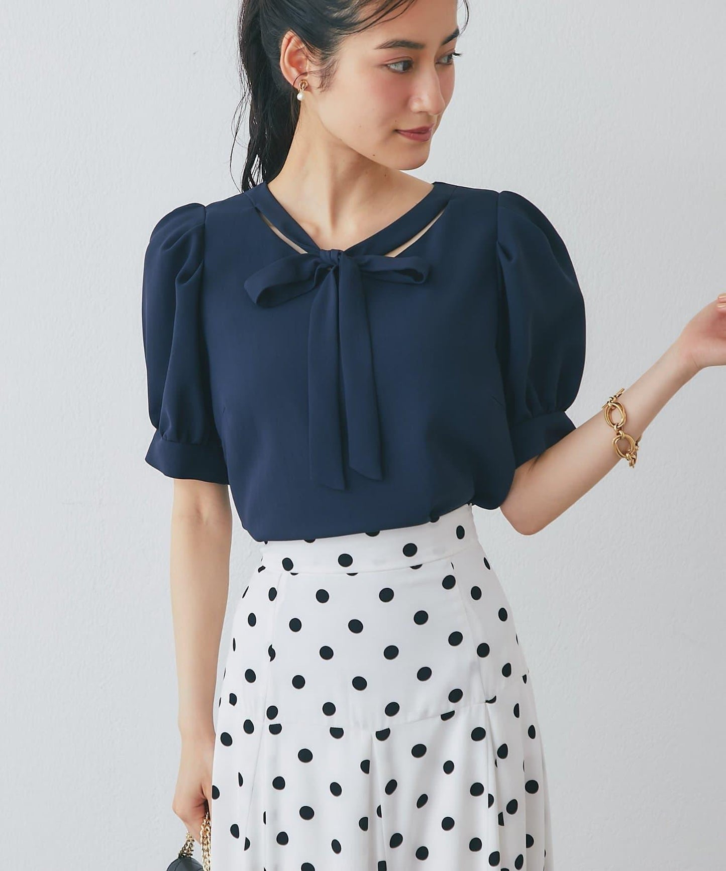 【La boutique BonBon】蝴蝶結繫帶泡泡袖襯衫