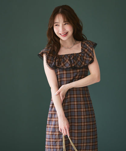 格紋蕾絲鑲邊連衣裙