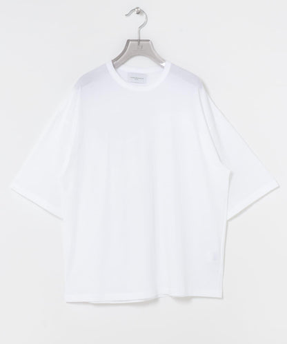 new basic DISCOMFORT 開叉上衣