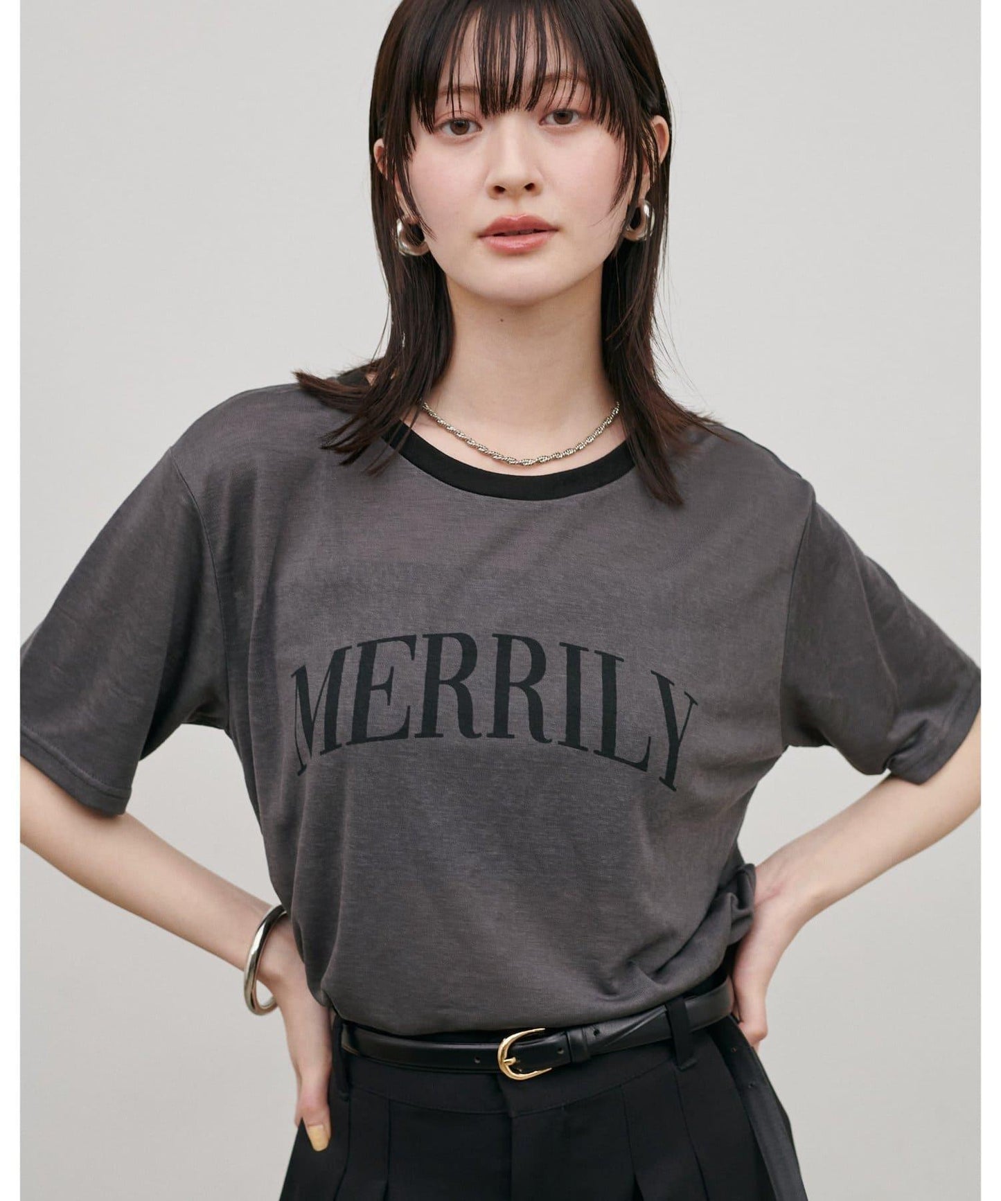 撞色設計 Logo Tee T恤