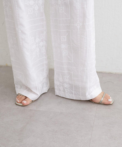 拼接刺繡休閒褲