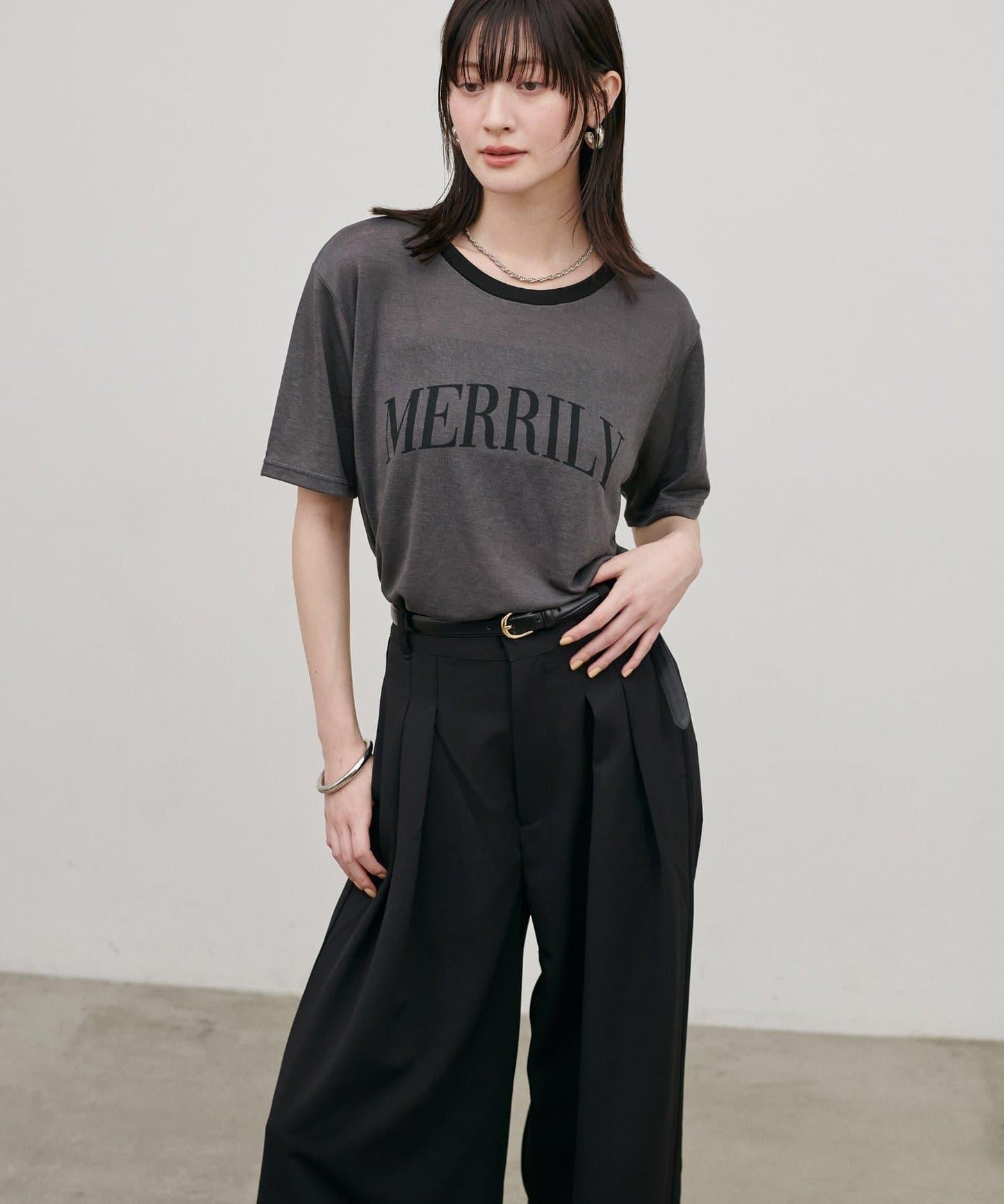 撞色設計 Logo Tee T恤