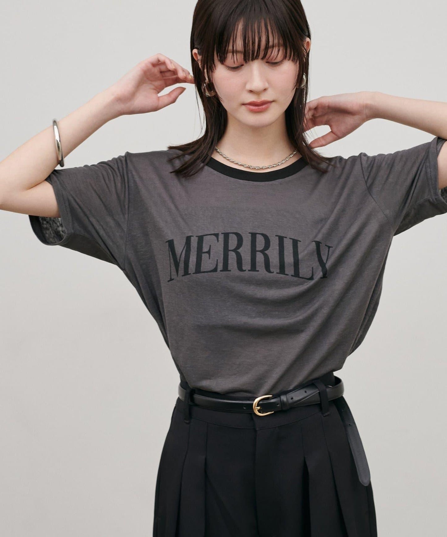 撞色設計 Logo Tee T恤