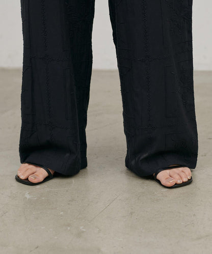 拼接刺繡休閒褲