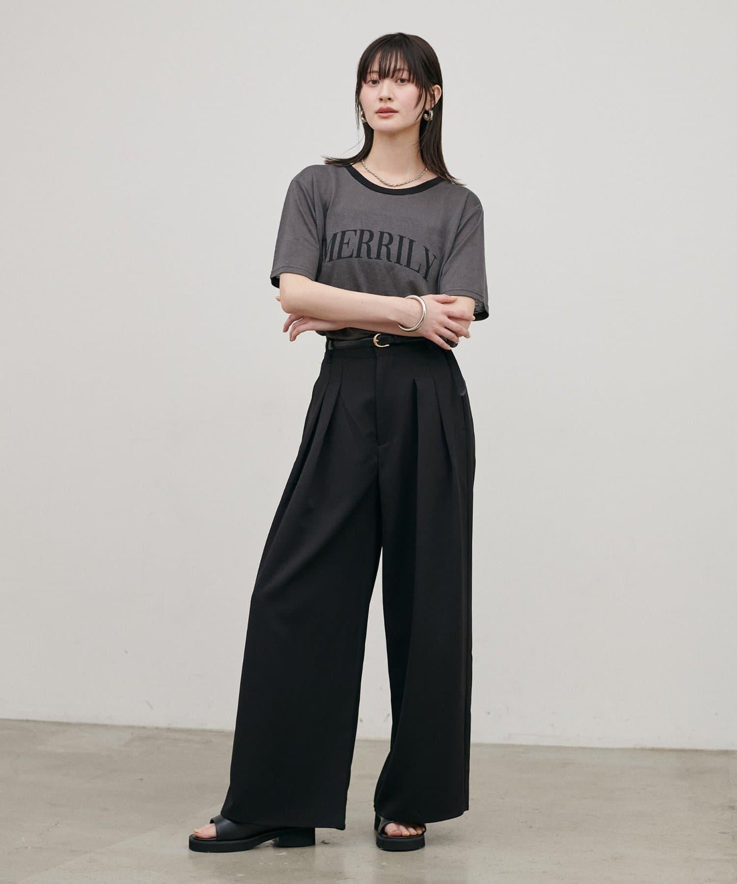 撞色設計 Logo Tee T恤