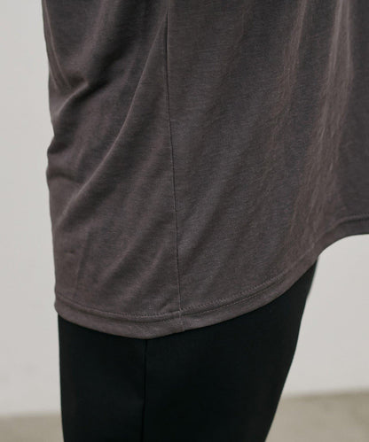 撞色設計 Logo Tee T恤