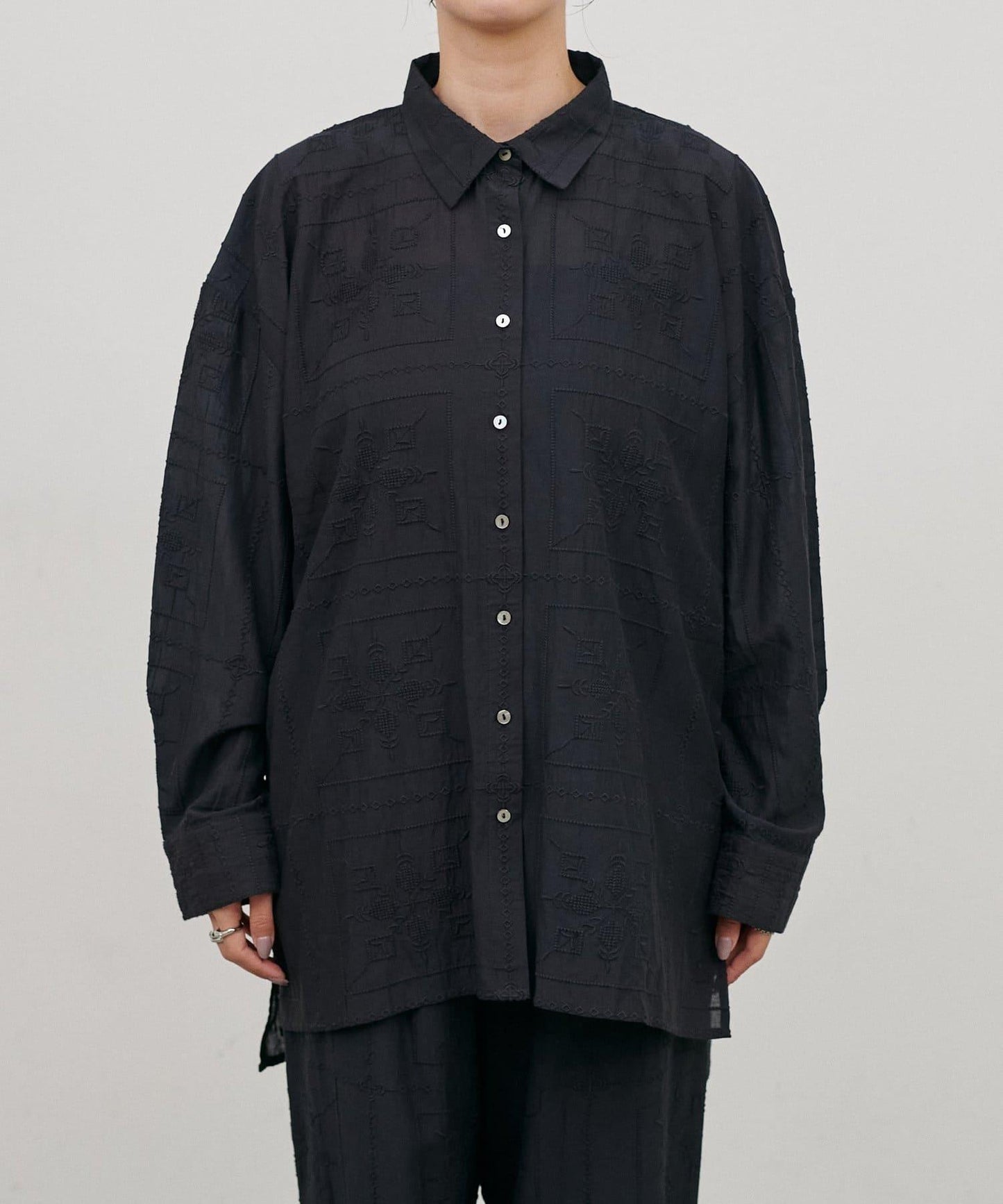拼接刺繡襯衫