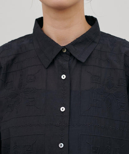 拼接刺繡襯衫